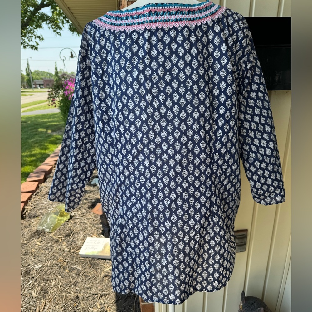 Talbots Blue and Pink Embroidered Tunic 3/4 Sleeve - Picture 7 of 10